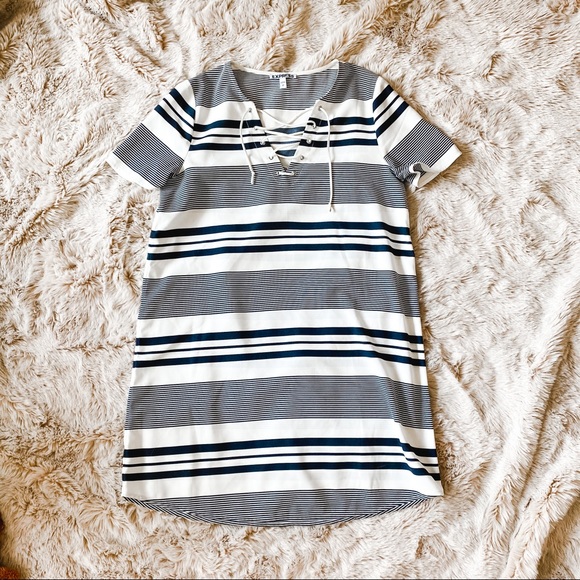 Express Striped shift dress - Picture 1 of 5